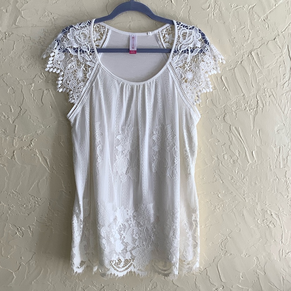 No Boundaries White Lace Blouse